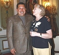 Hugo Chávez y Stella Calloni
