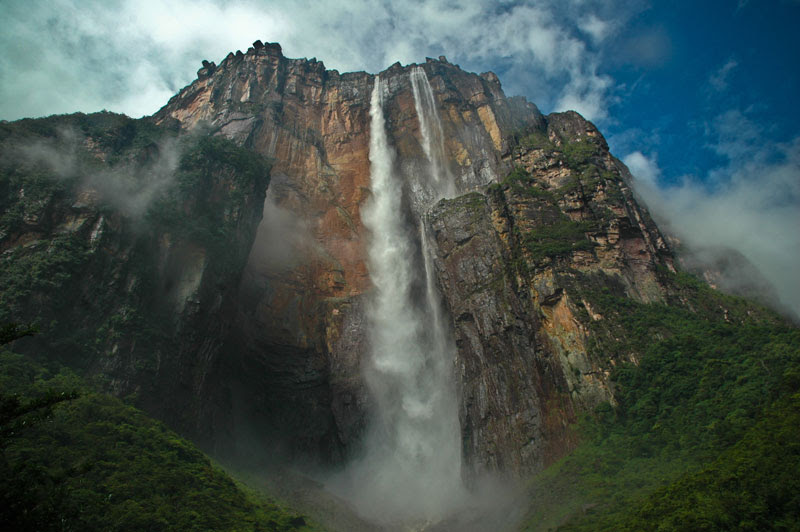 http://twistedsifter.com/2013/09/angel-falls-worlds-tallest-waterfall