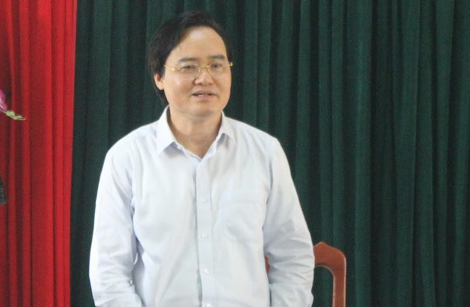 Bá»™ trưởng Phùng Xuân Nhạ nói vá» việc xá» lý vụ nữ sinh bị lá»™t đồ: Ä au nhưng phải cắt - Ảnh 1.