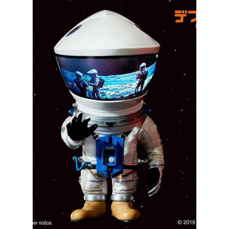 Image of 2001: A Space Odyssey Deform Real Discovery Astronaut (Silver) - Q3 2019