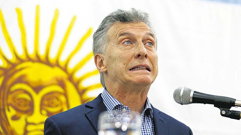 El presidente Mauricio Macri dejará el gobierno con una economía desquiciada.