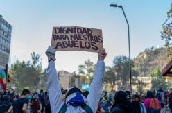 Cambios en el sistema privado de pensiones en Chile: un "Mercedes Benz" que no termina de arrancar