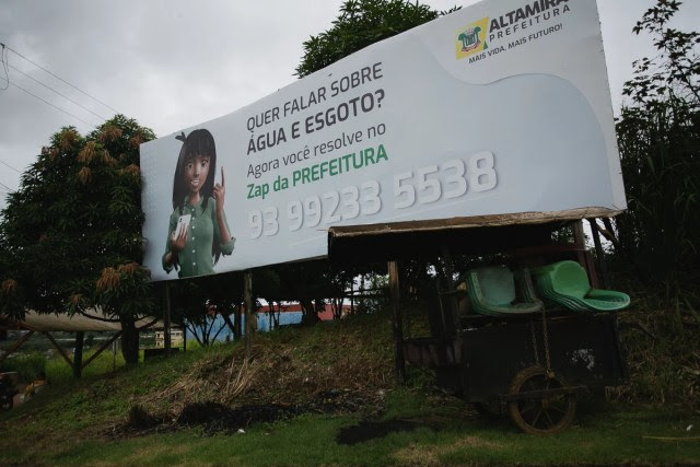 Outdoors divulgando serviço de atendimento para problemas de água e esgoto nos RUCs de Altamira