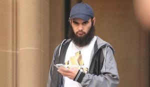 Australia: Man converts to Islam in prison, threatens to blow up shopping center, is granted bail