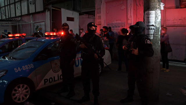 Morte em ação policial no Jacarezinho, no Rio, causa protesto