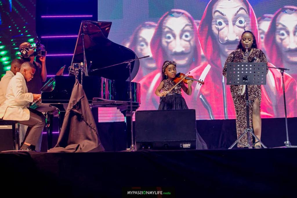 Photos of NFF President, Amaju Pinnick and his family at his 50th birthday bash