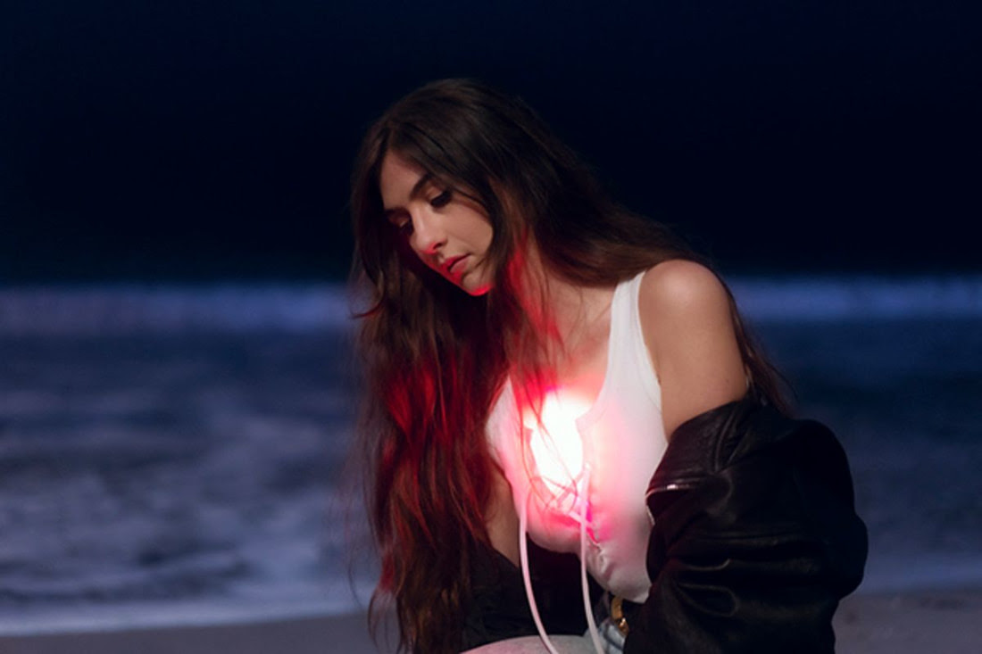 weyes blood in holy flux tour