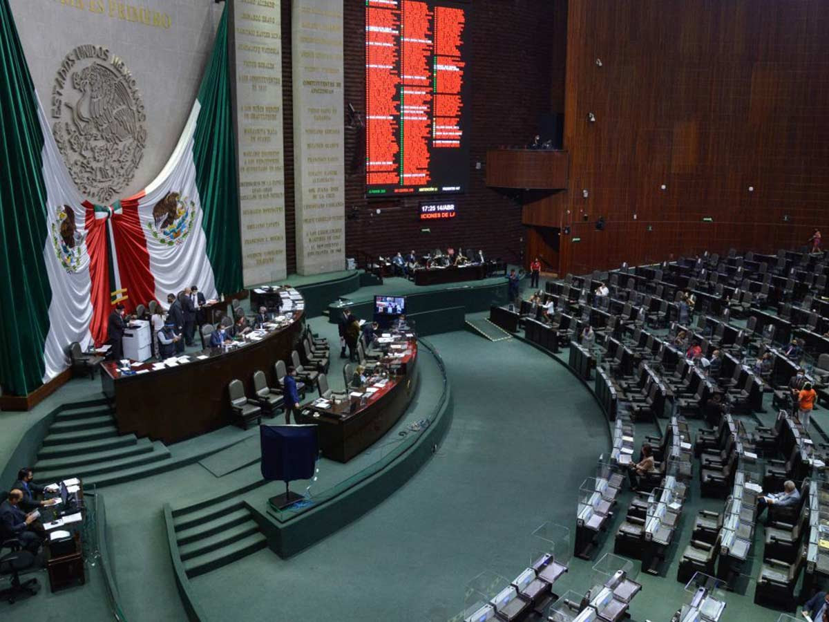 Diputados aprueban en lo general la Ley de Hidrocarburos Diputados aprueban en lo general la Ley de Hidrocarburos