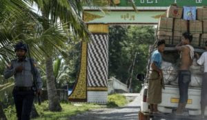 Myanmar: Muslim teen slits the throat of Buddhist civil servant