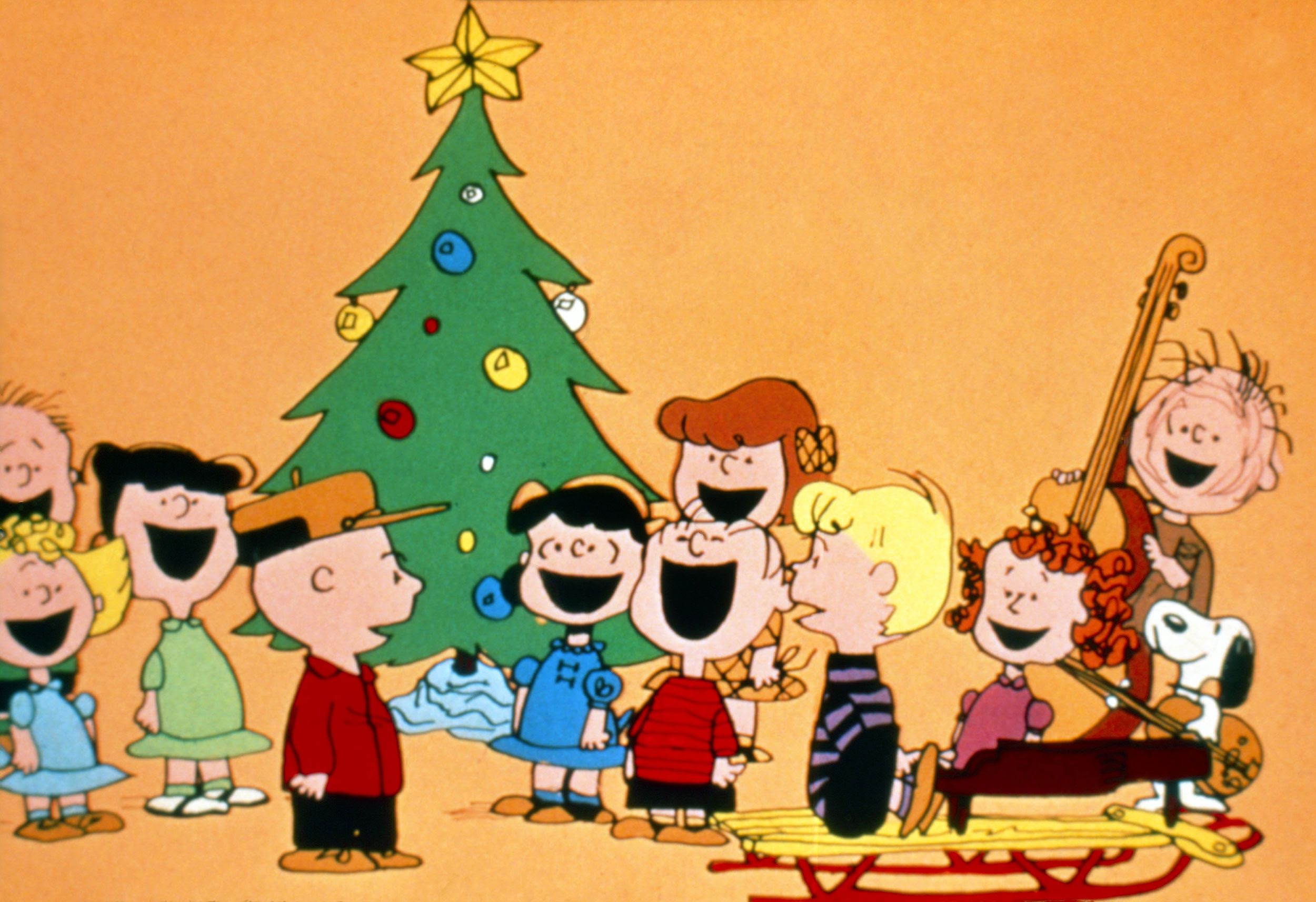 The secrets behind these Christmas movie classics | CNN