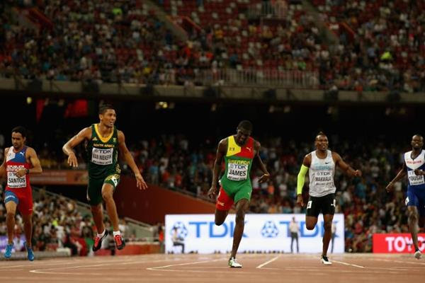 Wayde van Niekerk wins the 400m at the IAAF World Championships, Beijing 2015 (Getty Images)