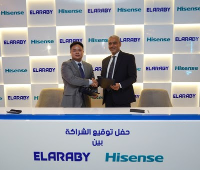 (L) Mr Jason Ou, MD, Hisense Middle East & North Africa and (R) Eng. Mohamed Mahmoud Elaraby, CEO of Elaraby Group