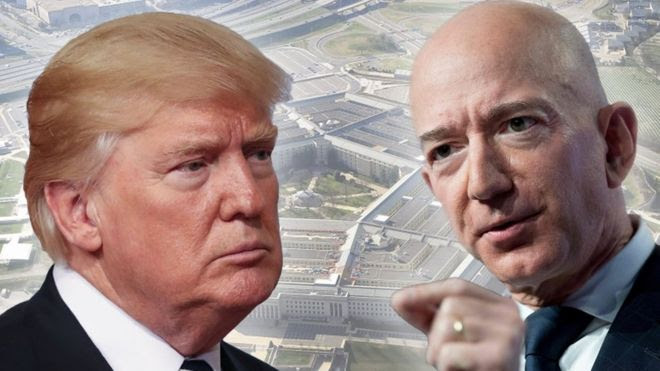 Montagem mostra Trump e Bezos, com imagem do Pentágono ao fundo