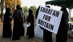 “London is more Islamic than many Muslim countries put together”: 423 mosques, 100 Sharia courts