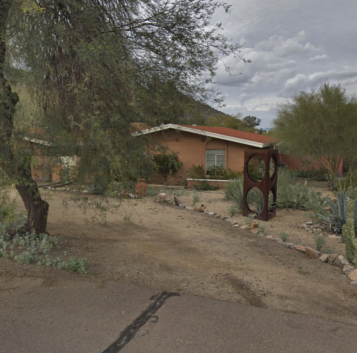 4616 E Shadow Rock Rd Phoenix, AZ 85028 wholesale property listing 