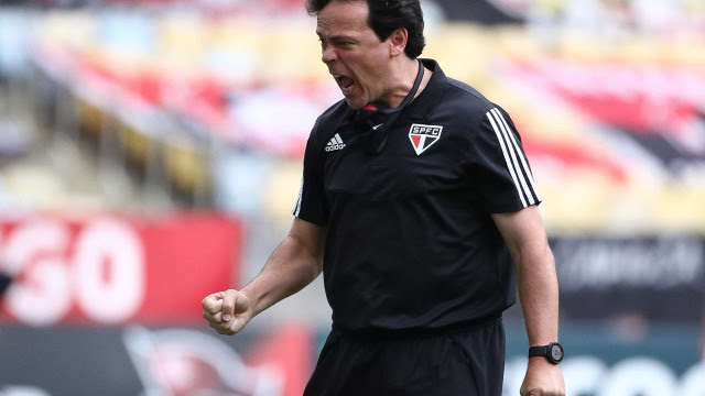 Diniz elogia atuação do São Paulo e destaca gol de jogada ensaiada