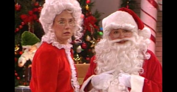 Roseanne as Santa, Jackie as mrs. Clause. | Christmas episodes, Roseanne tv show, Santa claus