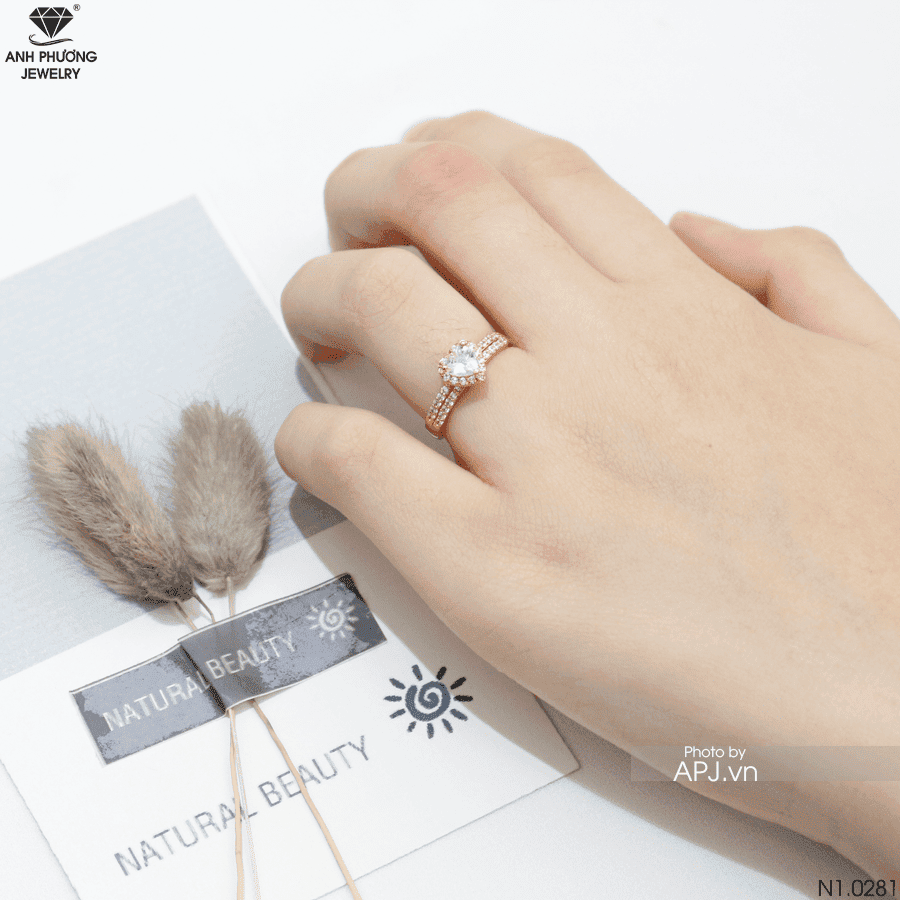 N1.0281 Nhẫn nữ trái tim
