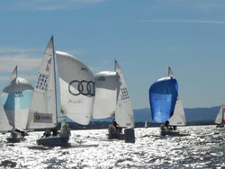 J/24s sailing Lago San Roque- Argentina