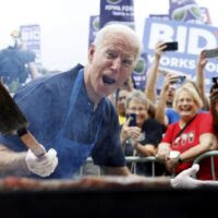 [Video] Biden struggles in front of angry liberal mob