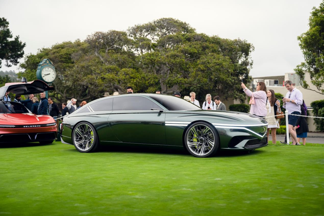 Genesis reveals X Speedium Coupe interior at Pebble Beach_1