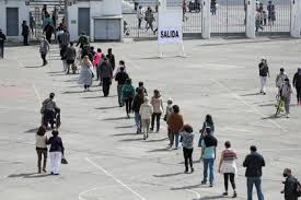 Normalidad y alta participación marcan las primeras horas del Plebiscito de  Chile - Infobae