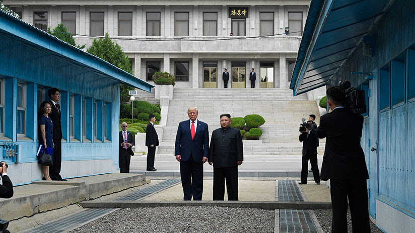 Momento histórico: Trump, primer presidente de EE.UU. que entra en Corea del Norte (VIDEO)