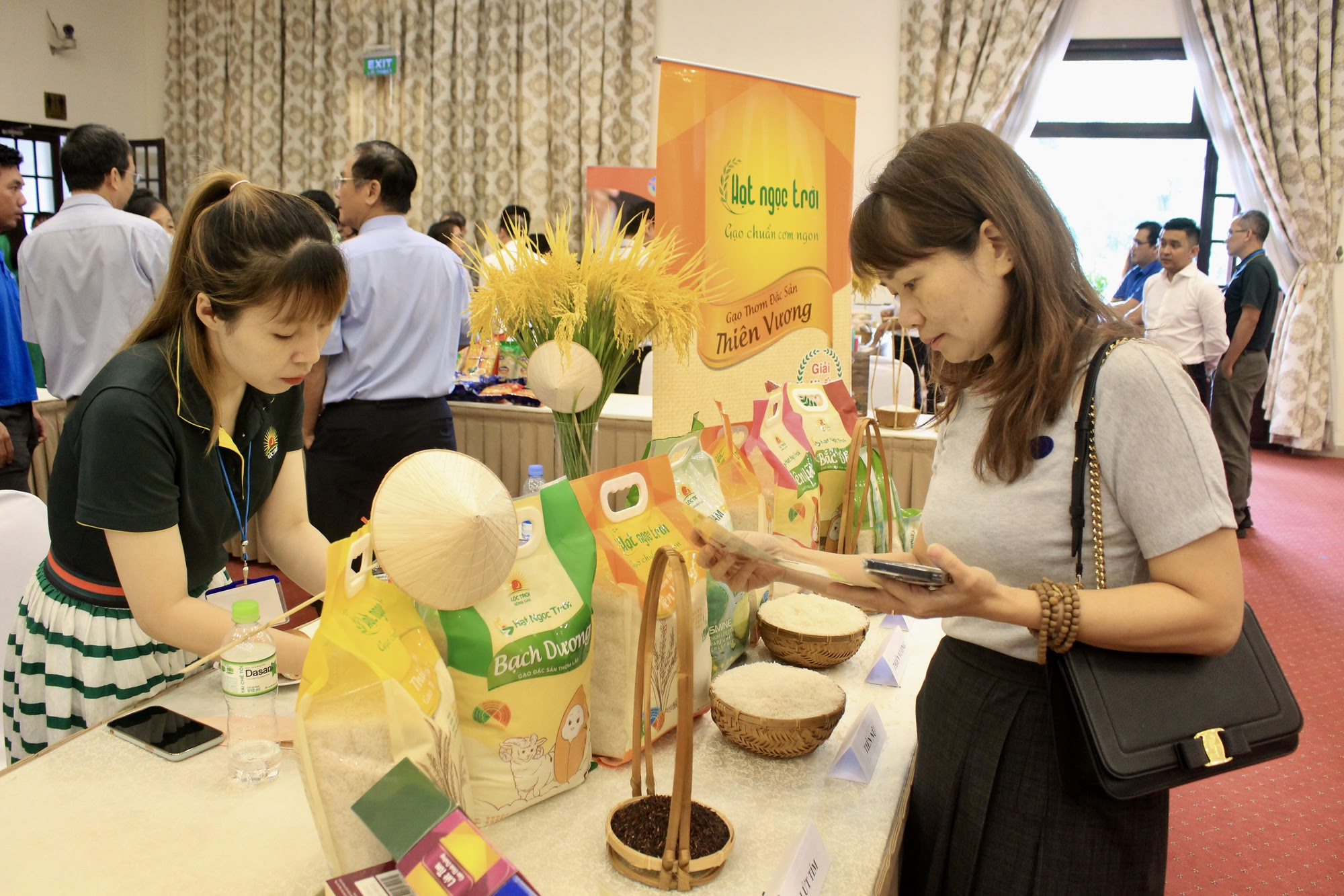 Xuất hiện loại gạo mới vượt ST24, giành giải Nhất cuộc thi Gạo ngon Việt Nam - Ảnh 4.