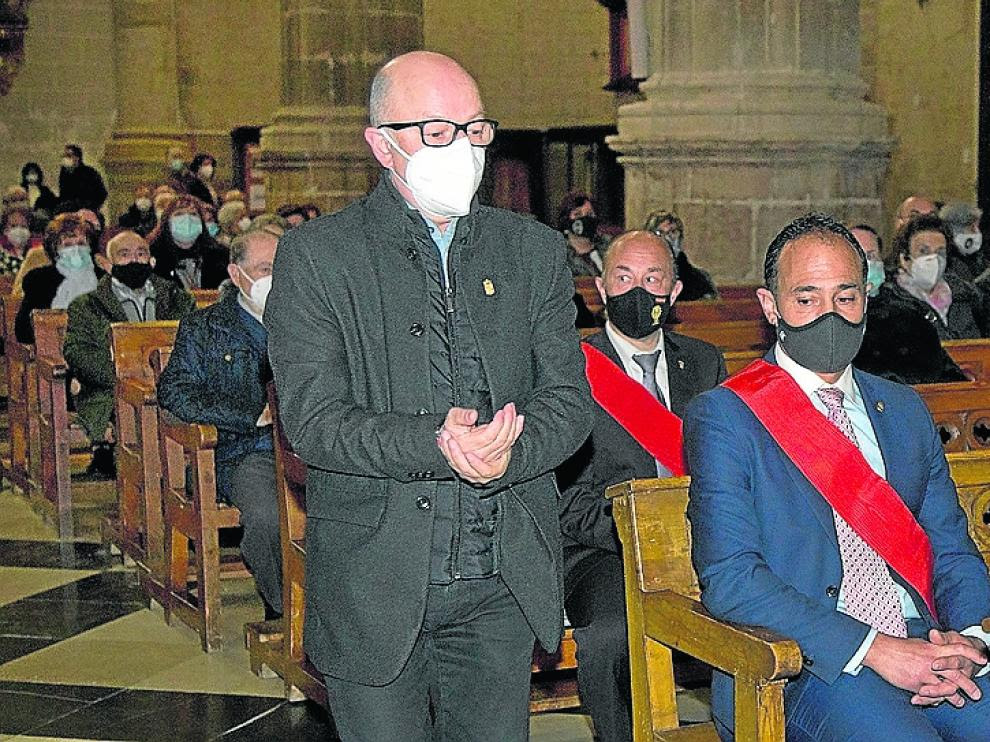 El uso de la banda de edil en los actos de Santo Tomás en Daroca enfrenta a PSOE y PP