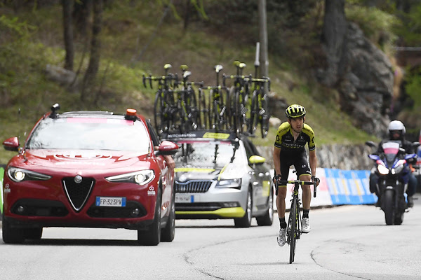 de5c0a30 32ed 4ef8 b774 6a9b2ea5f90d NIEVE VINCE A CERVINIA, FROOME È LA MAGLIA ROSA DEL GIRO D’ITALIA