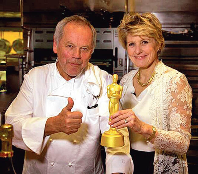 Wolfgang Puck, cuisinier en chef de la crérémonie et Cécile Bonnefond, patronne de P-H