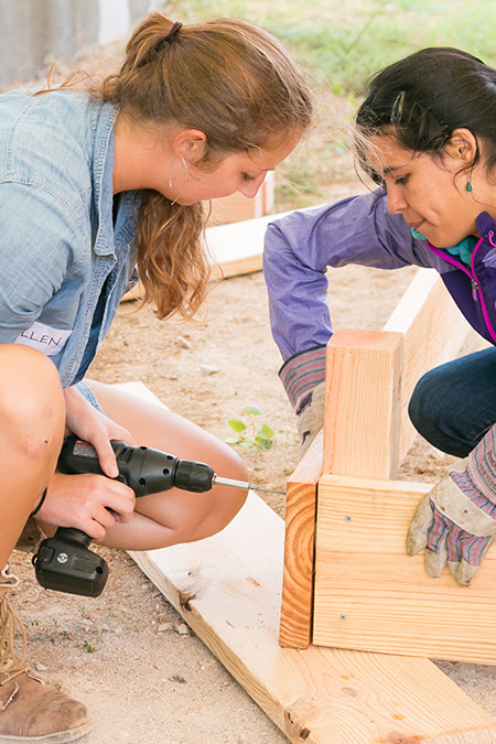 The Sustainable Food Center is hosting a raised bed construction class on Saturday.