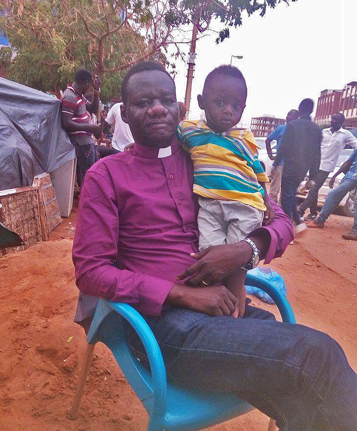  The Rev. Yahia Nalu and his son, living on the street. (Morning Star News)