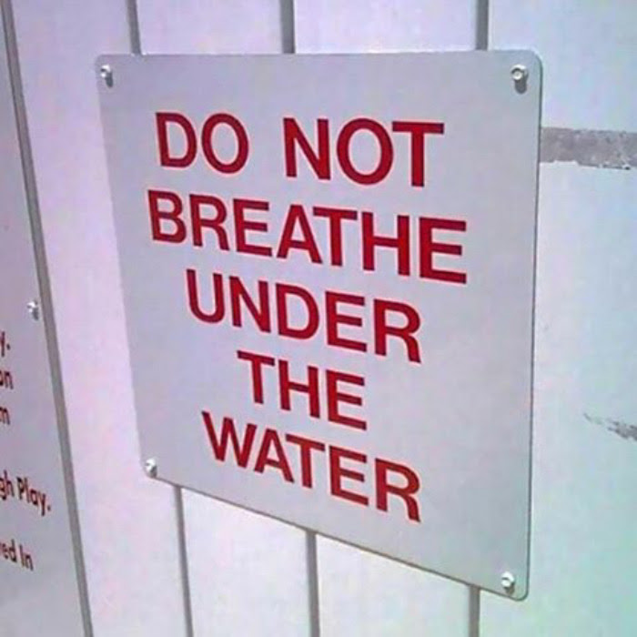 Funny-captain-obvious-signs