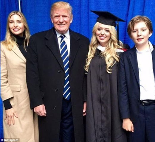 Con gái út nhà Trump gây sốt với sự xuất hiện xuất sắc tại Harvard
