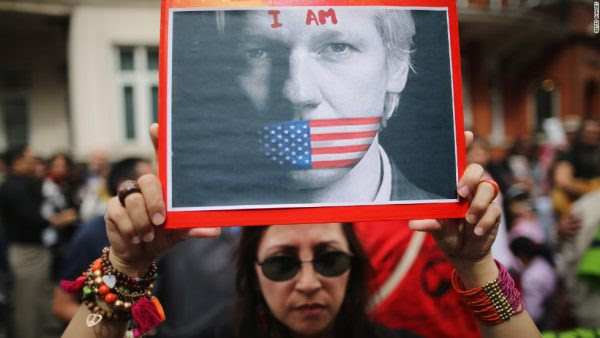 Protest outside Ecuadorean Embassy in London, 2012, CNN.