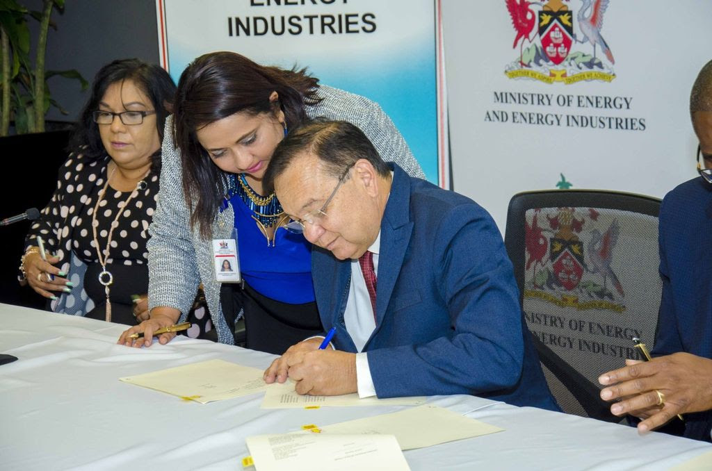 The Government and Shell have finalised an agreement on gas-related issues. Photo courtesy the Ministry of Energy and Energy Industries.