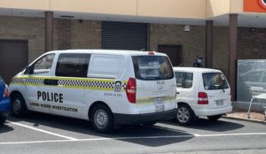Australia: Muslim family stabs daughter at shopping center because she was dating a Christian